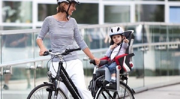Jak wybrać fotelik rowerowy dla dziecka - rekomendacje