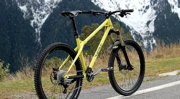 Two-pod czy hardtail - co wybrać, różnice